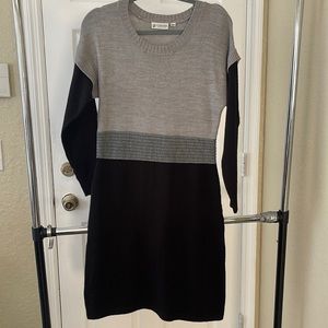 Black and gray long sleeve sweater dress